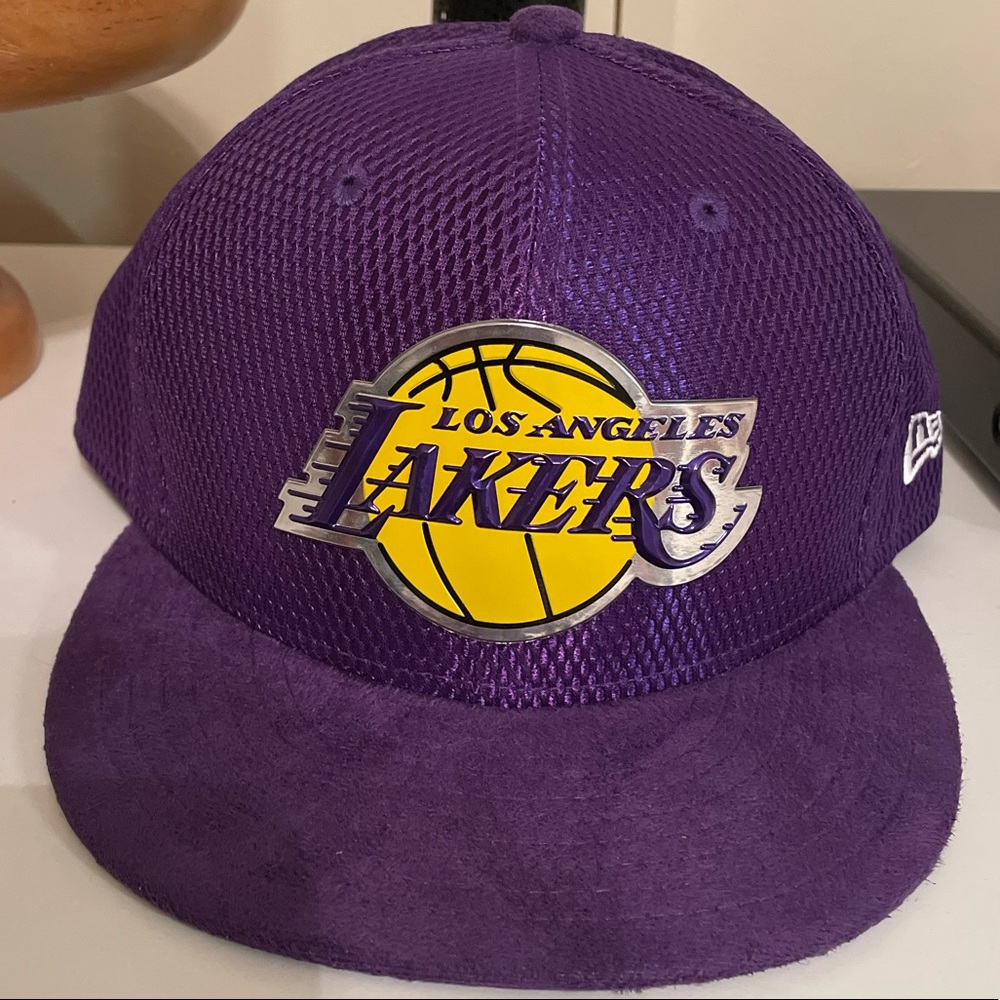 Los Angles Lakers suede brim fitted